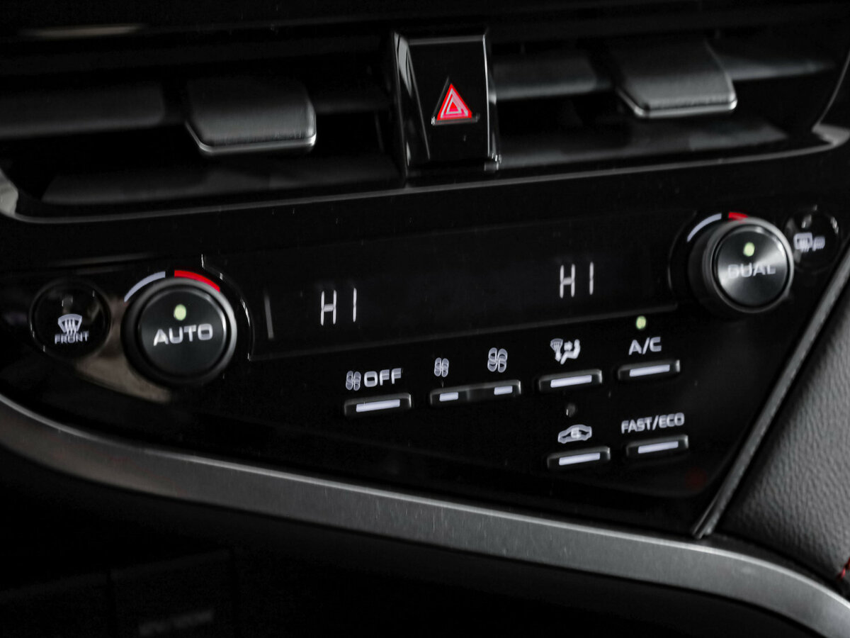 Тойота Камри б/у, 2021, Автоматическая. Фото: #15