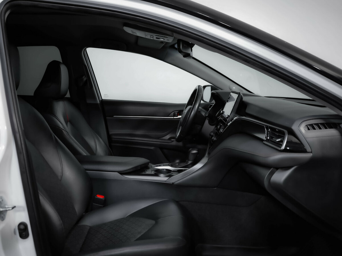 Тойота Камри б/у, 2021, Автоматическая. Фото: #22