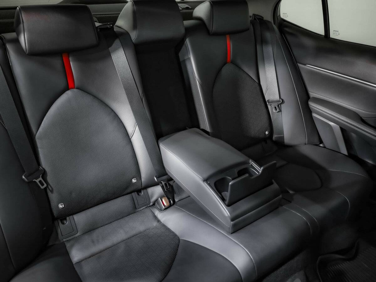 Тойота Камри б/у, 2021, Автоматическая. Фото: #24