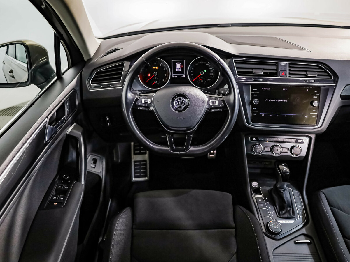 Volkswagen Tiguan б/у, 2020, Роботизированная. Фото: #9