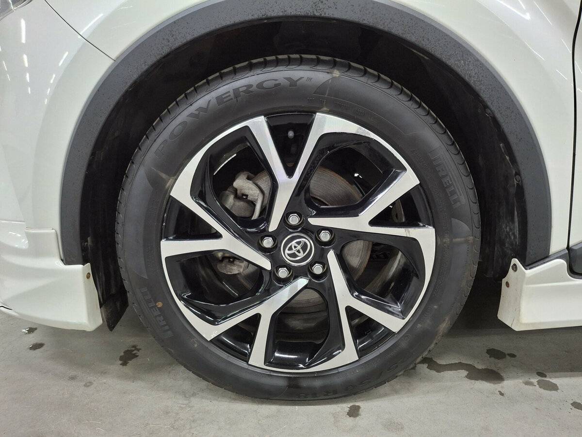 Toyota C-HR б/у, 2019, Вариатор. Фото: #17