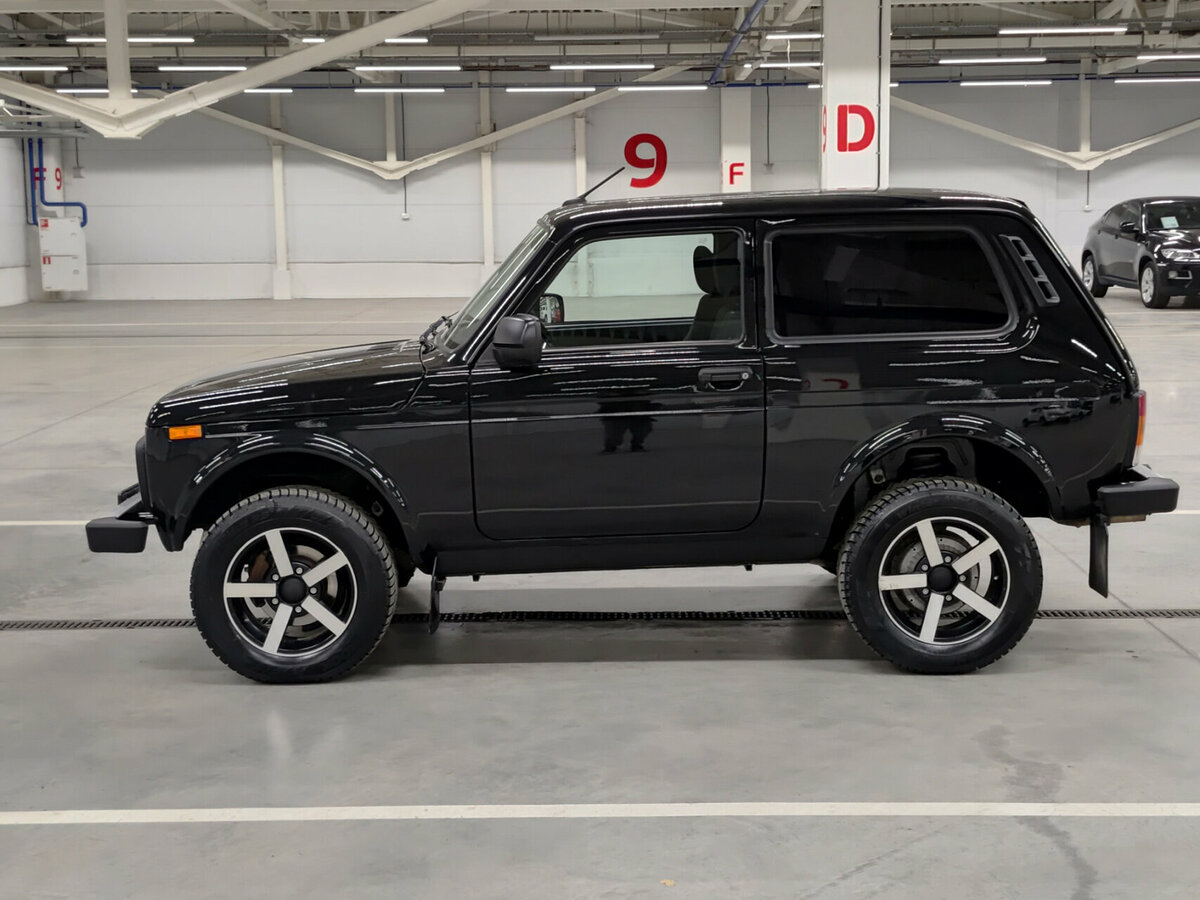 Лада (ВАЗ) Нива Лэдженд б/у, 2023, Механическая. Фото: #7