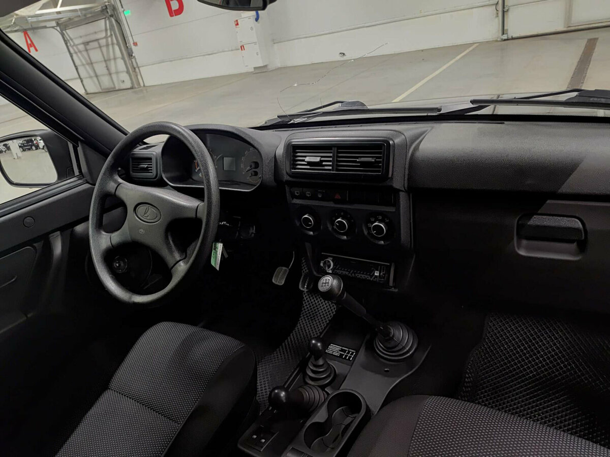 Лада (ВАЗ) Нива Лэдженд б/у, 2023, Механическая. Фото: #10