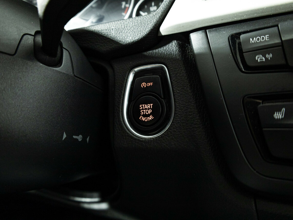 БМВ 3 серии б/у, 2015, Автоматическая. Фото: #15