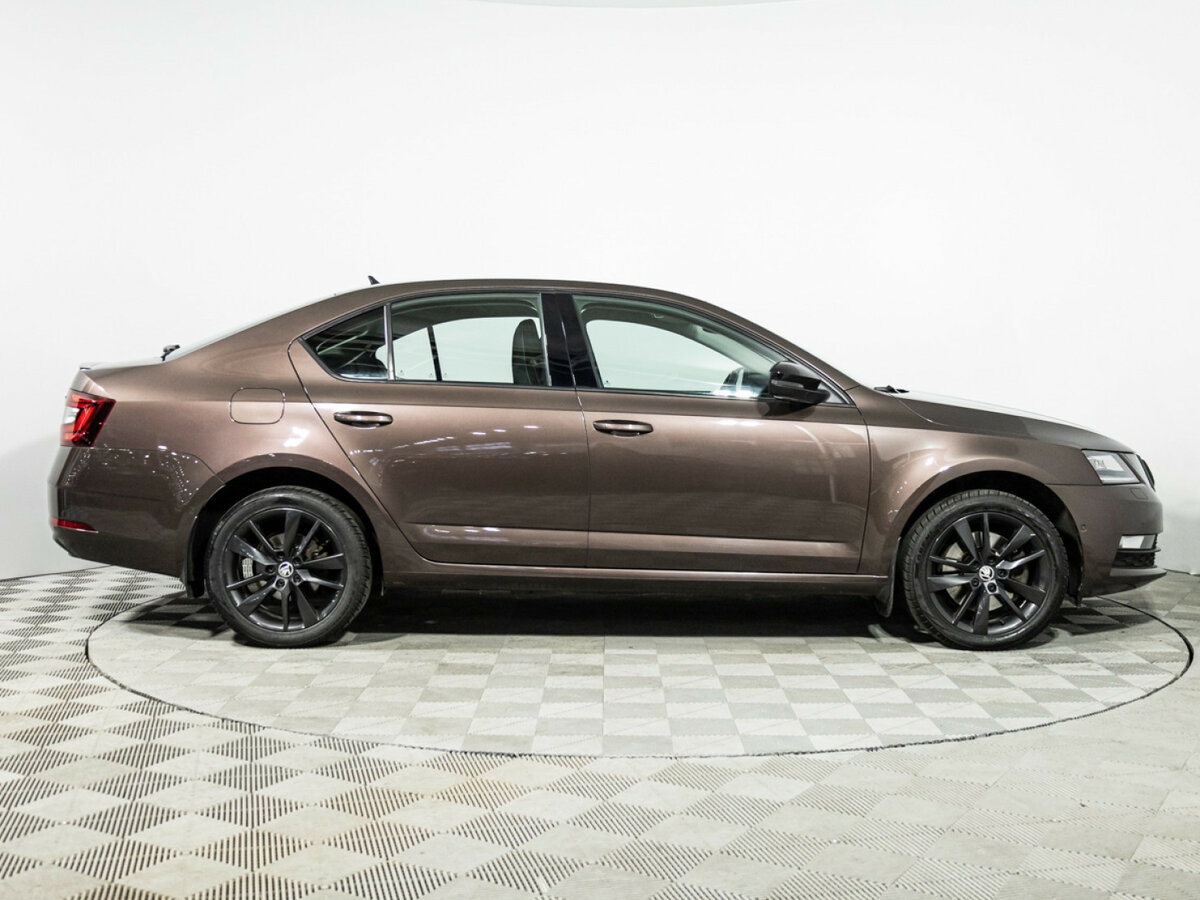 Skoda Octavia б/у, 2017, Роботизированная. Фото: #3