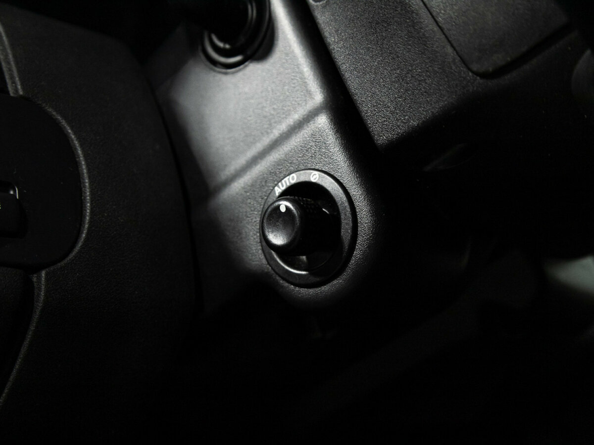 Land Rover Discovery б/у, 2013, Автоматическая. Фото: #16