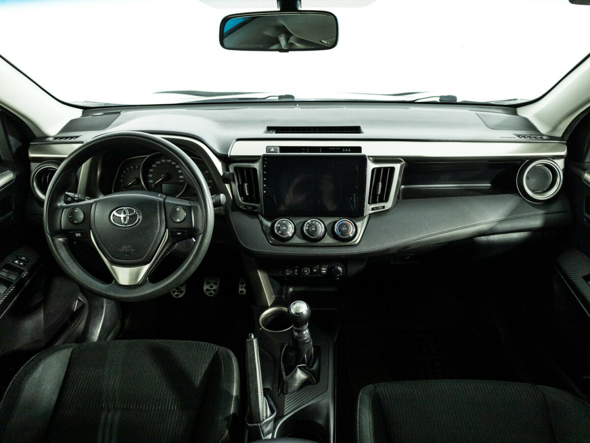 Toyota RAV4 б/у, 2014, Механическая. Фото: #10