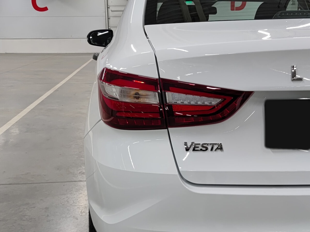 Lada (ВАЗ) Vesta б/у, 2024, Механическая. Фото: #8