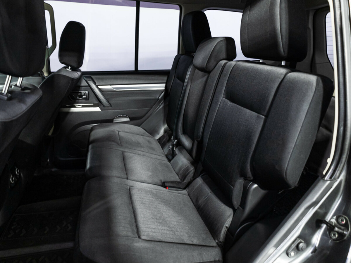 Митсубиши Паджеро б/у, 2015, Автоматическая. Фото: #8