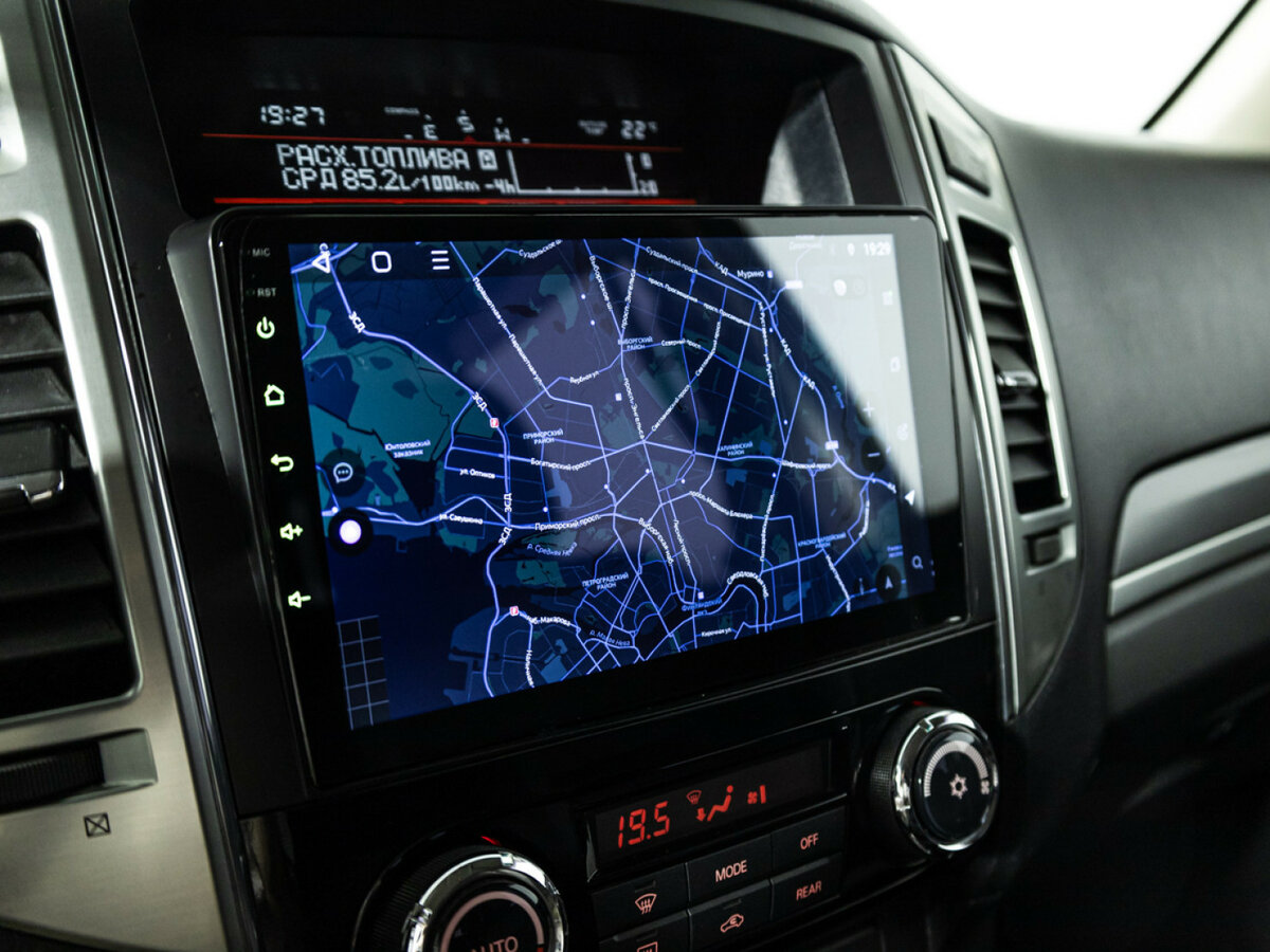 Митсубиши Паджеро б/у, 2015, Автоматическая. Фото: #14