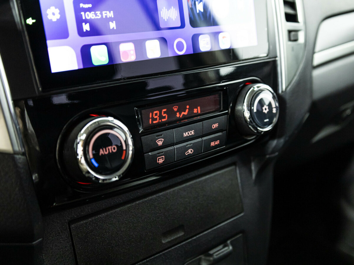 Митсубиши Паджеро б/у, 2015, Автоматическая. Фото: #15