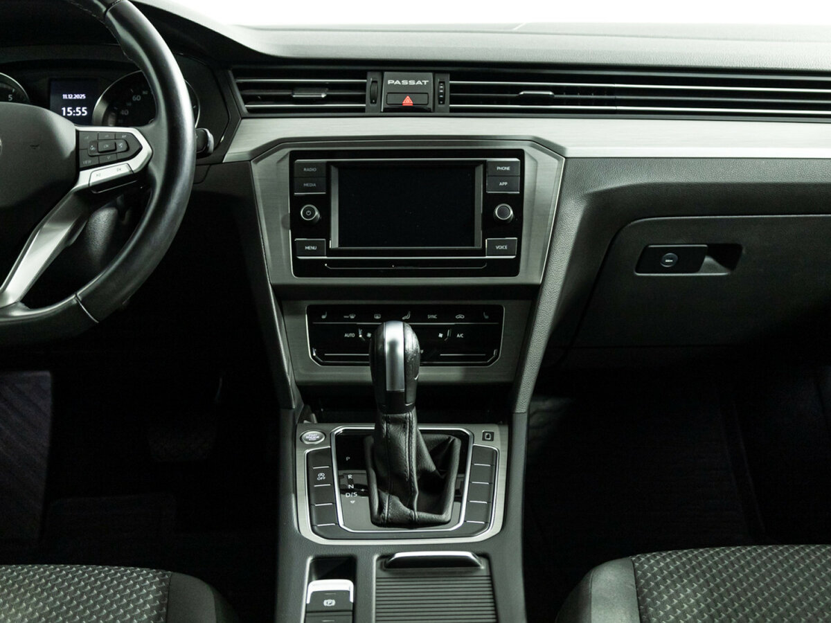 Фольксваген Пассат б/у, 2021, Роботизированная. Фото: #13