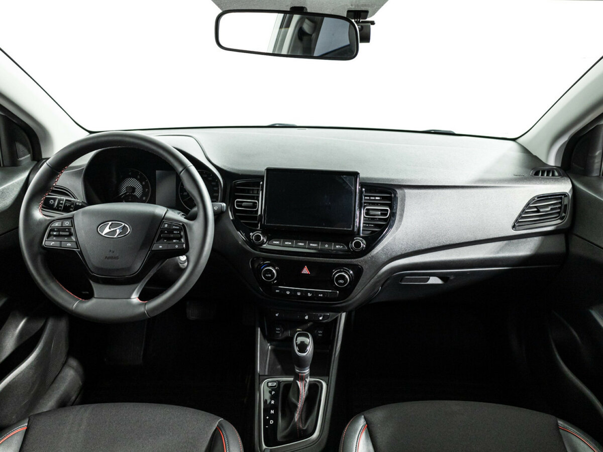 Solaris HS б/у, 2024, Автоматическая. Фото: #12