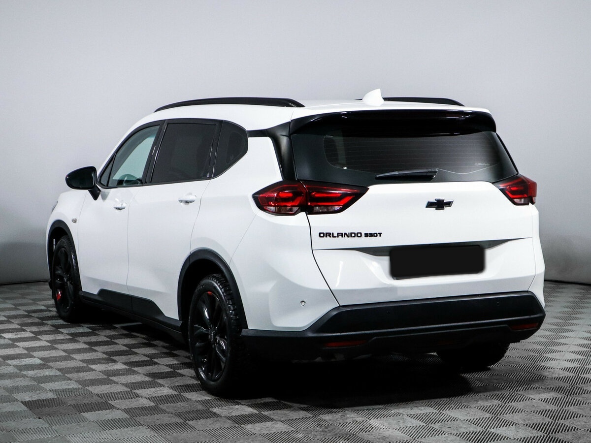 Chevrolet Orlando б/у, 2022, Автоматическая. Фото: #5