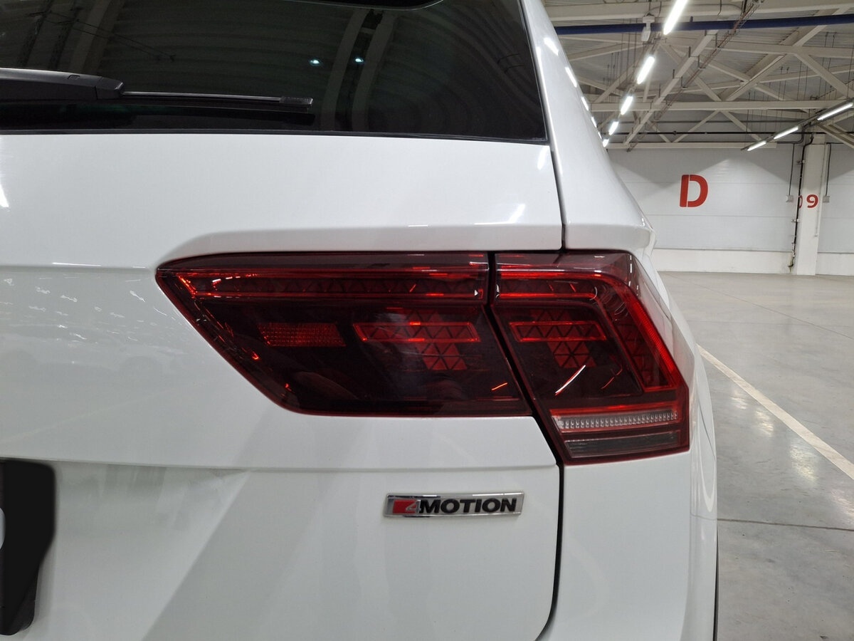 Volkswagen Tiguan б/у, 2020, Роботизированная. Фото: #8