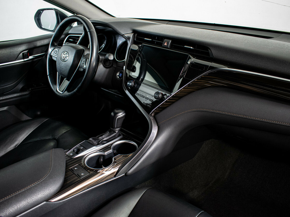 Тойота Камри б/у, 2020, Автоматическая. Фото: #7