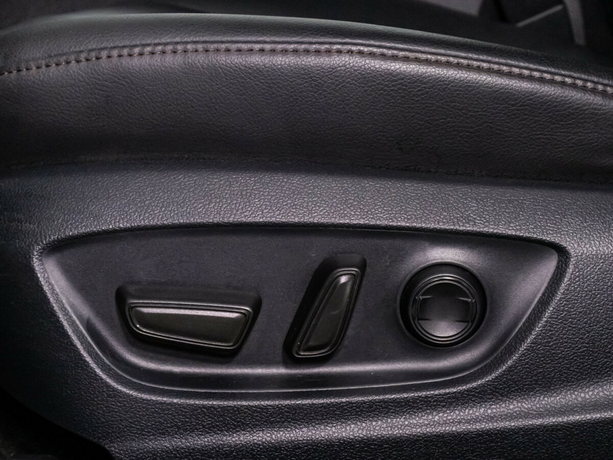 Тойота Камри б/у, 2019, Автоматическая. Фото: #15