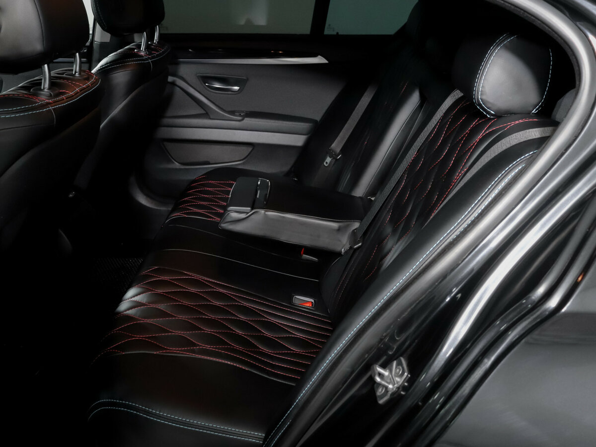 БМВ 5 серии б/у, 2014, Автоматическая. Фото: #9