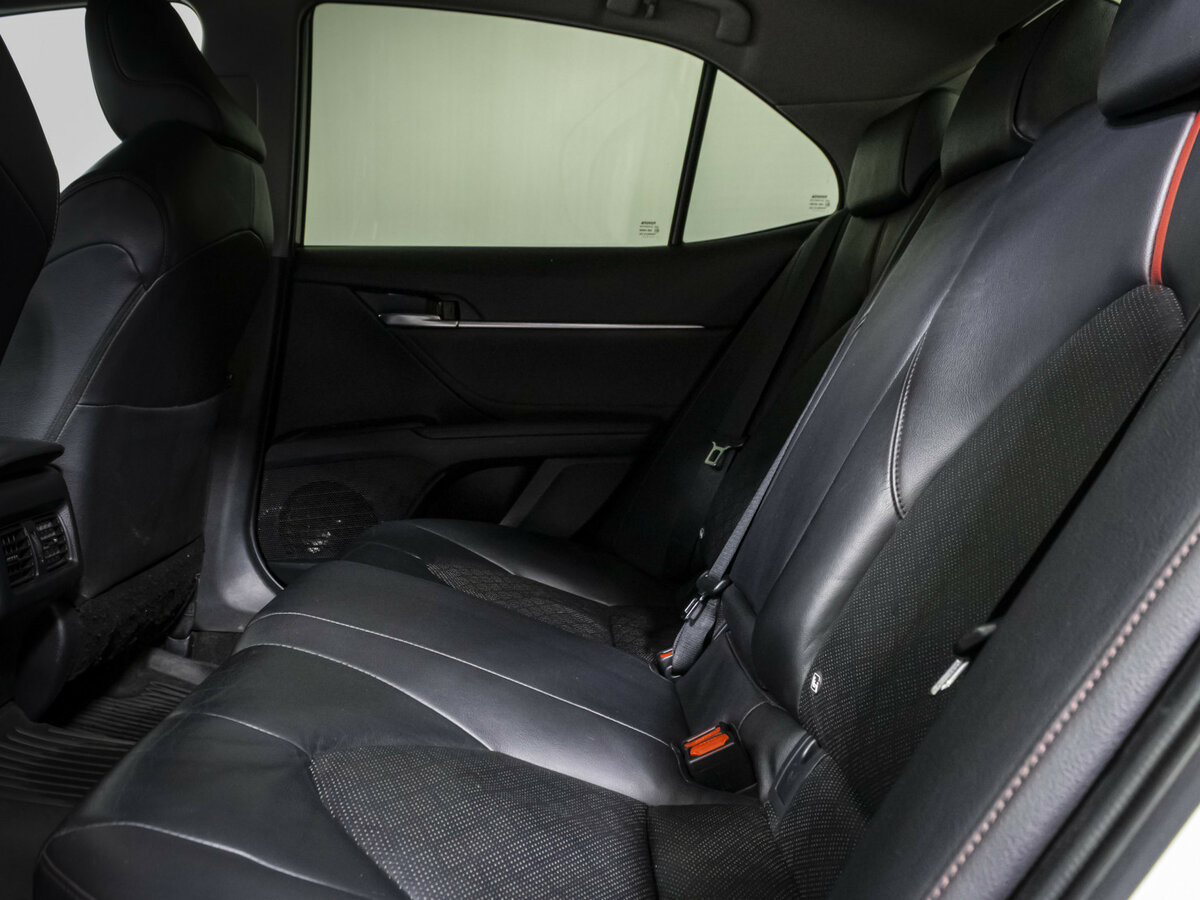 Тойота Камри б/у, 2021, Автоматическая. Фото: #7