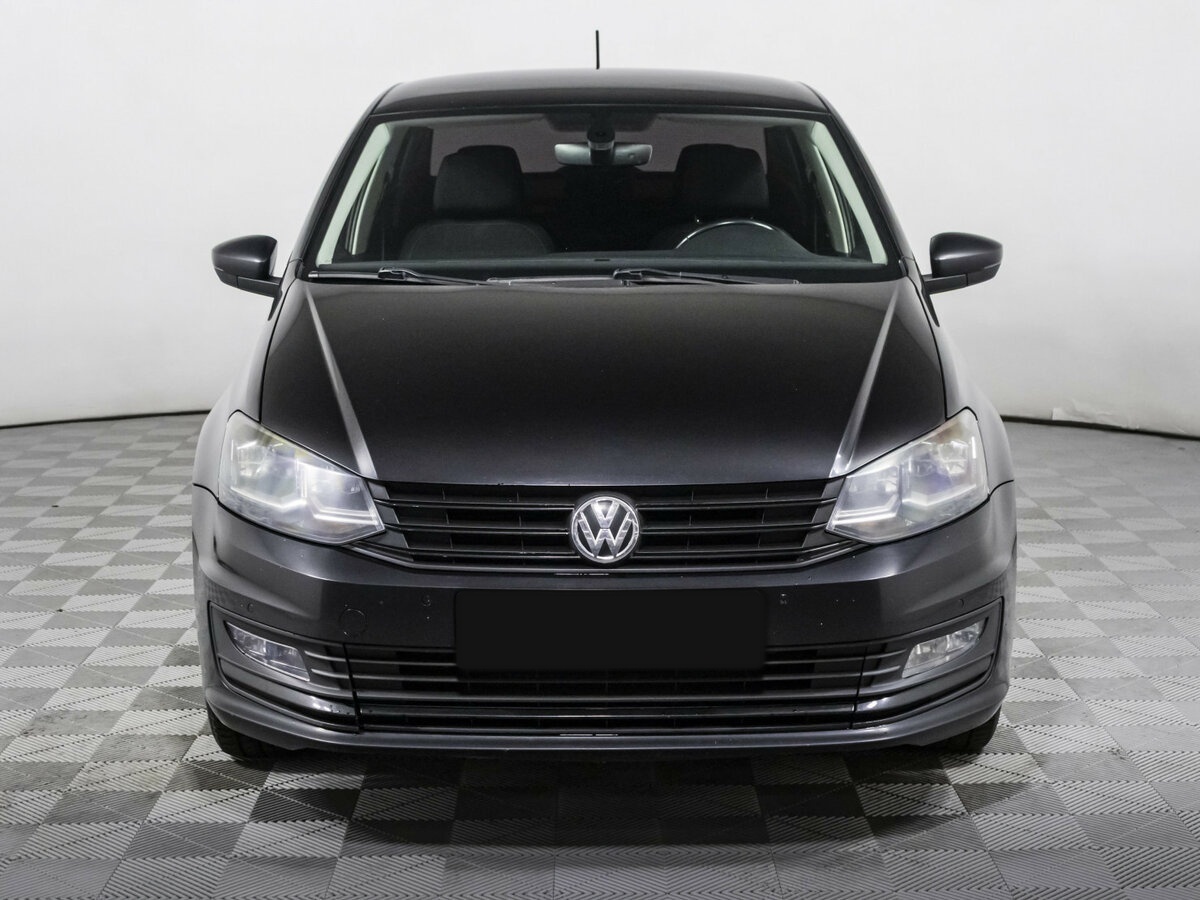 Volkswagen Polo б/у, 2018, Роботизированная. Фото: #1