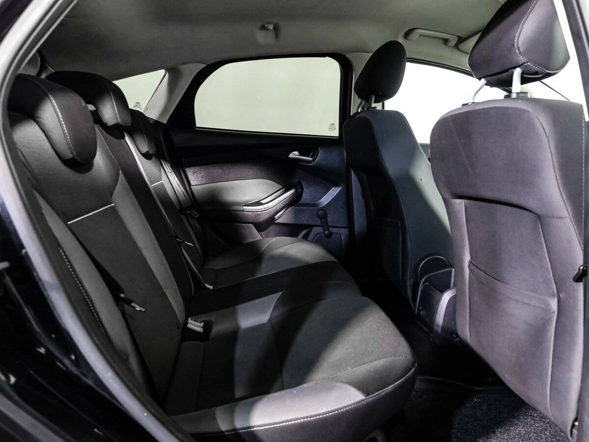 Форд Фокус б/у, 2012, Механическая. Фото: #12