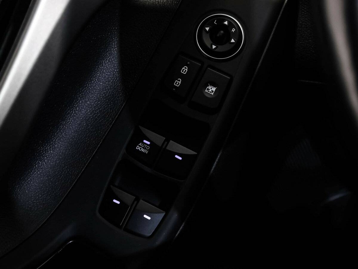 Hyundai Elantra б/у, 2015, Механическая. Фото: #12