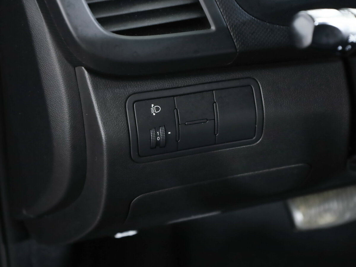 Hyundai Solaris б/у, 2013, Автоматическая. Фото: #19