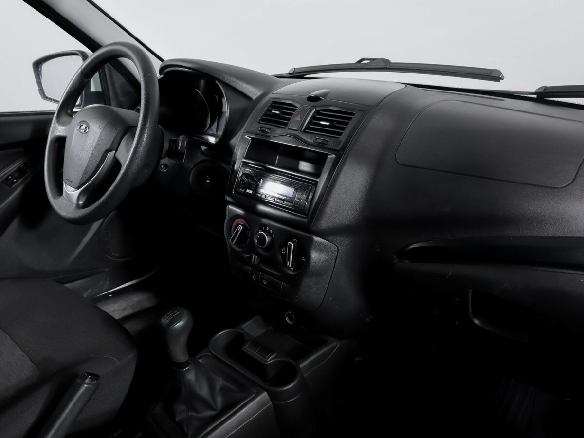 Lada (ВАЗ) Granta б/у, 2023, Механическая. Фото: #6