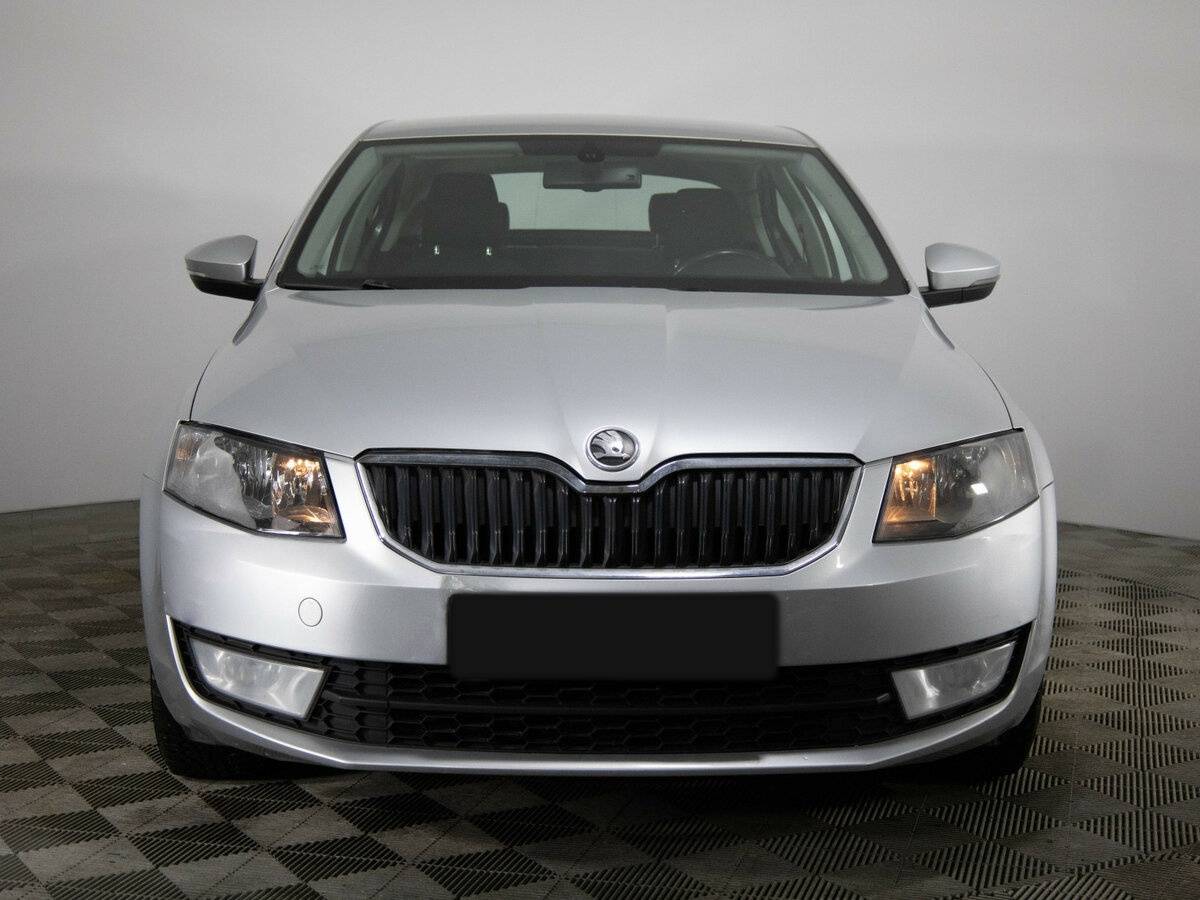 Skoda Octavia б/у, 2013, Механическая. Фото: #1