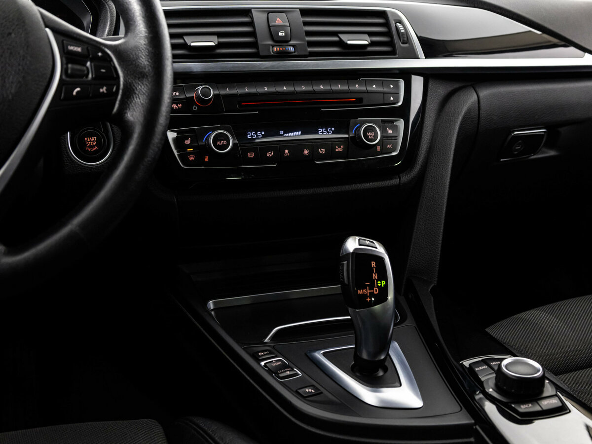 BMW 3 серии б/у, 2016, Автоматическая. Фото: #9