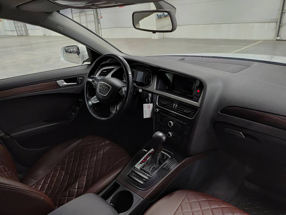 Ауди А4 б/у, 2012, Вариатор. Фото: #10