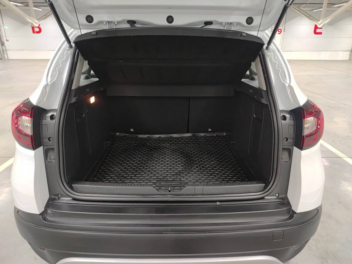 Renault Kaptur б/у, 2018, Механическая. Фото: #8