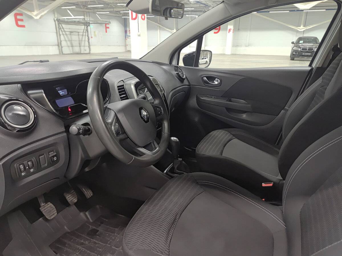 Renault Kaptur б/у, 2018, Механическая. Фото: #14