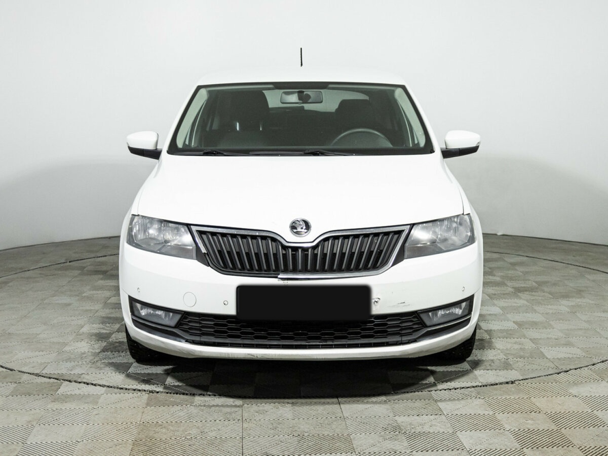 Skoda Rapid б/у, 2018, Механическая. Фото: #1