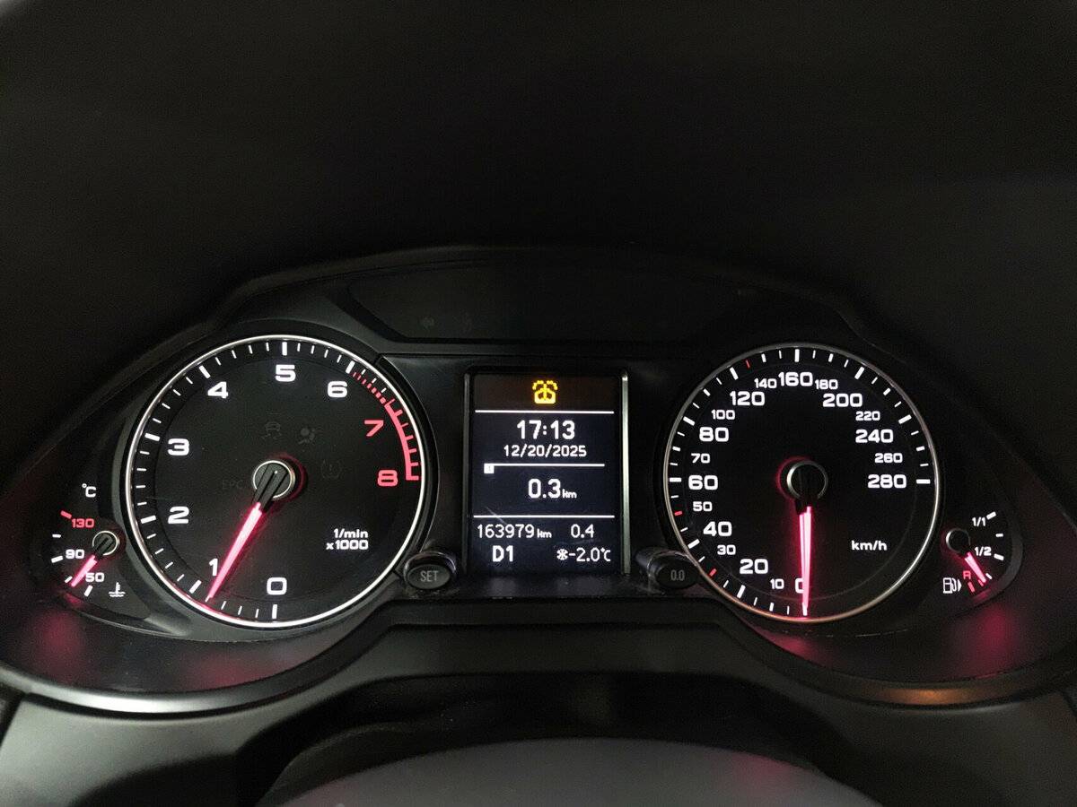 Ауди К5 б/у, 2013, Автоматическая. Фото: #10