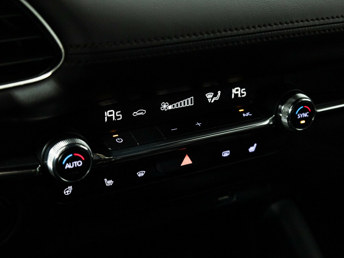 Mazda 3 б/у, 2019, Автоматическая. Фото: #17