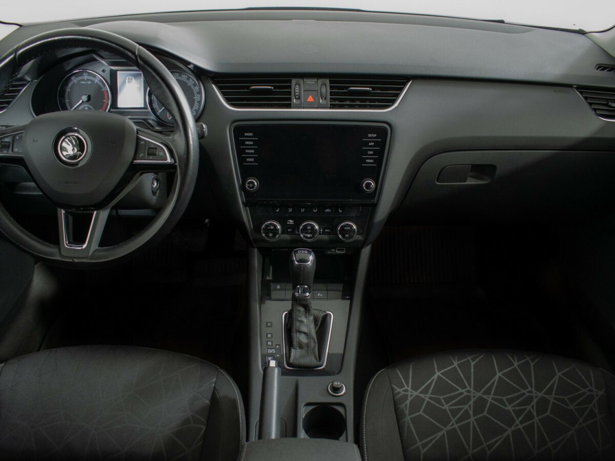 Шкода Октавия б/у, 2018, Роботизированная. Фото: #10