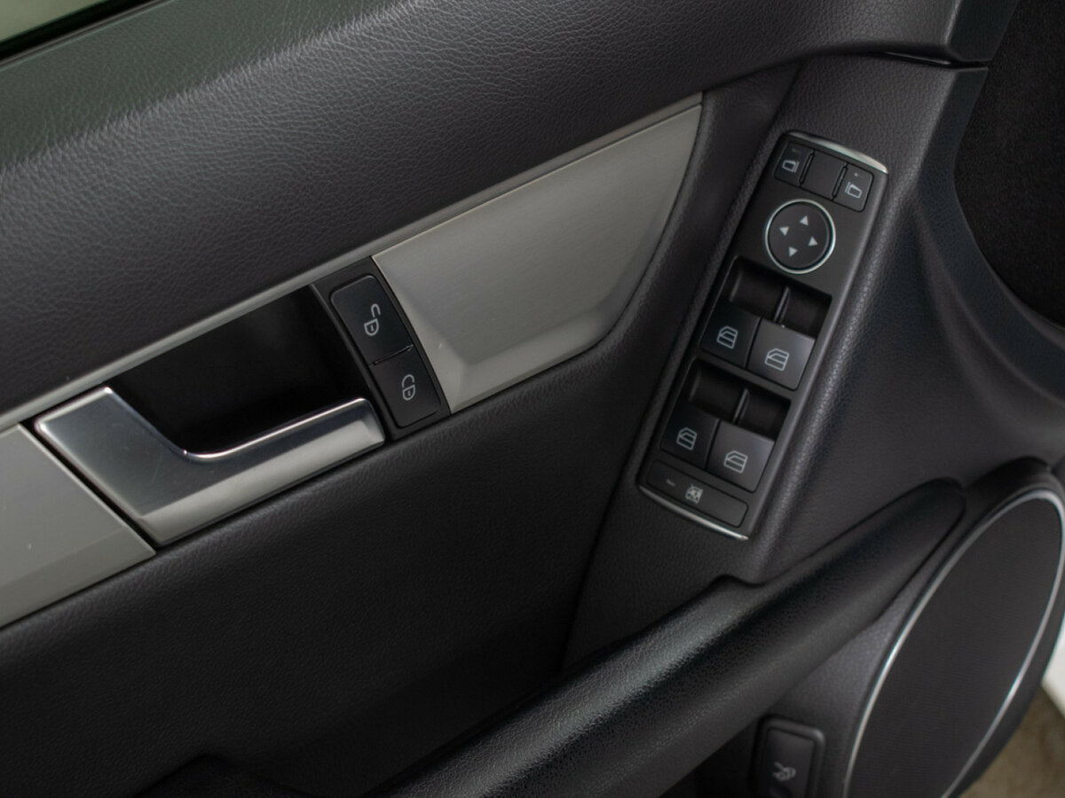 Мерседес-Бенц Ц-Класс б/у, 2013, Автоматическая. Фото: #11