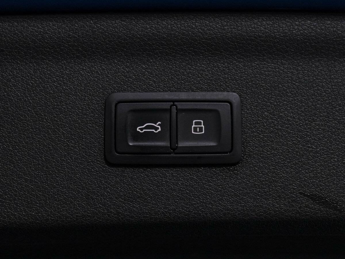 Ауди К3 б/у, 2015, Роботизированная. Фото: #16