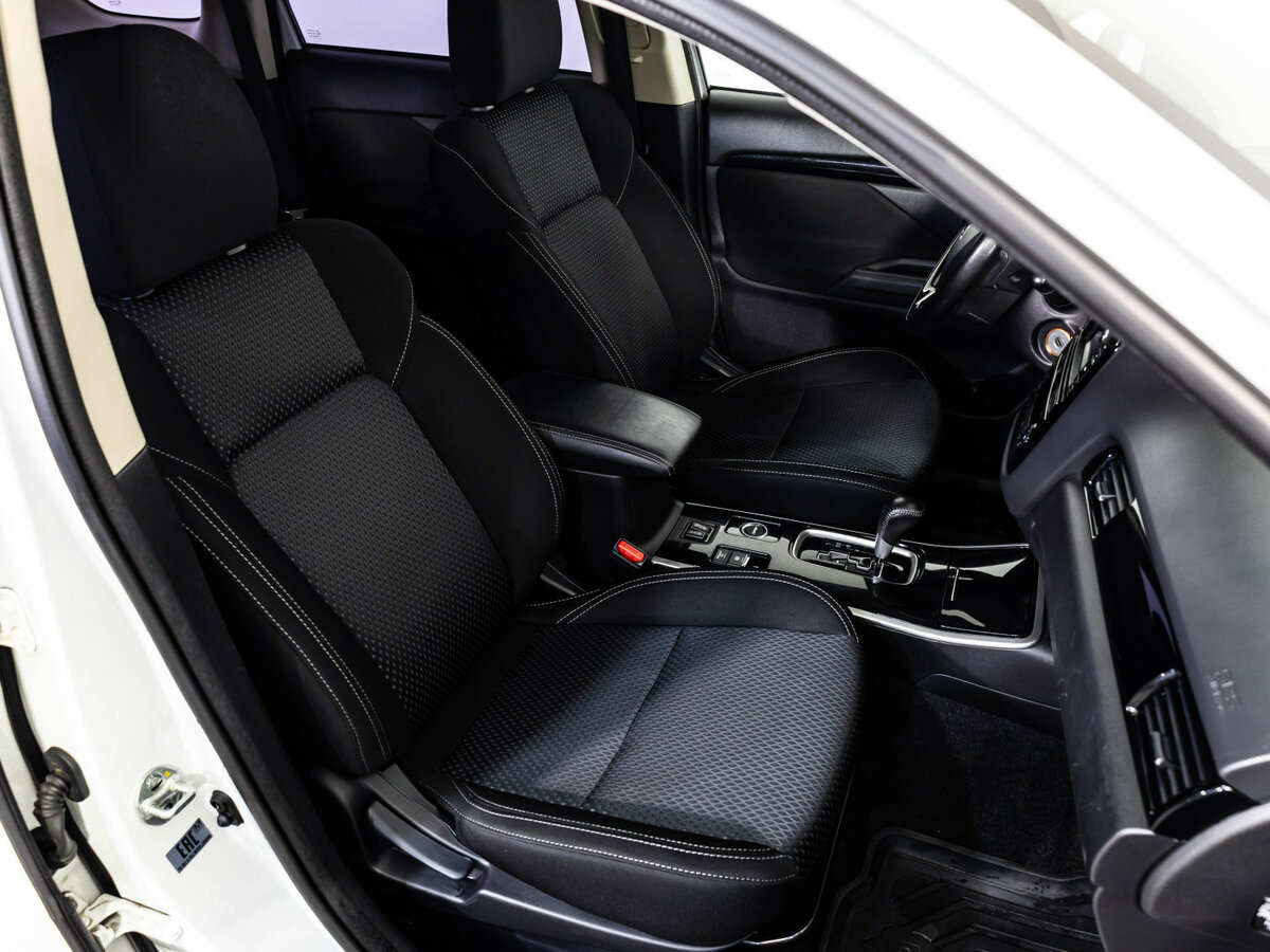 Mitsubishi Outlander б/у, 2018, Вариатор. Фото: #17