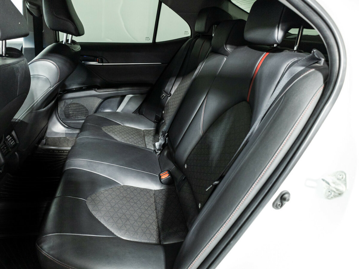 Toyota Camry б/у, 2020, Автоматическая. Фото: #7