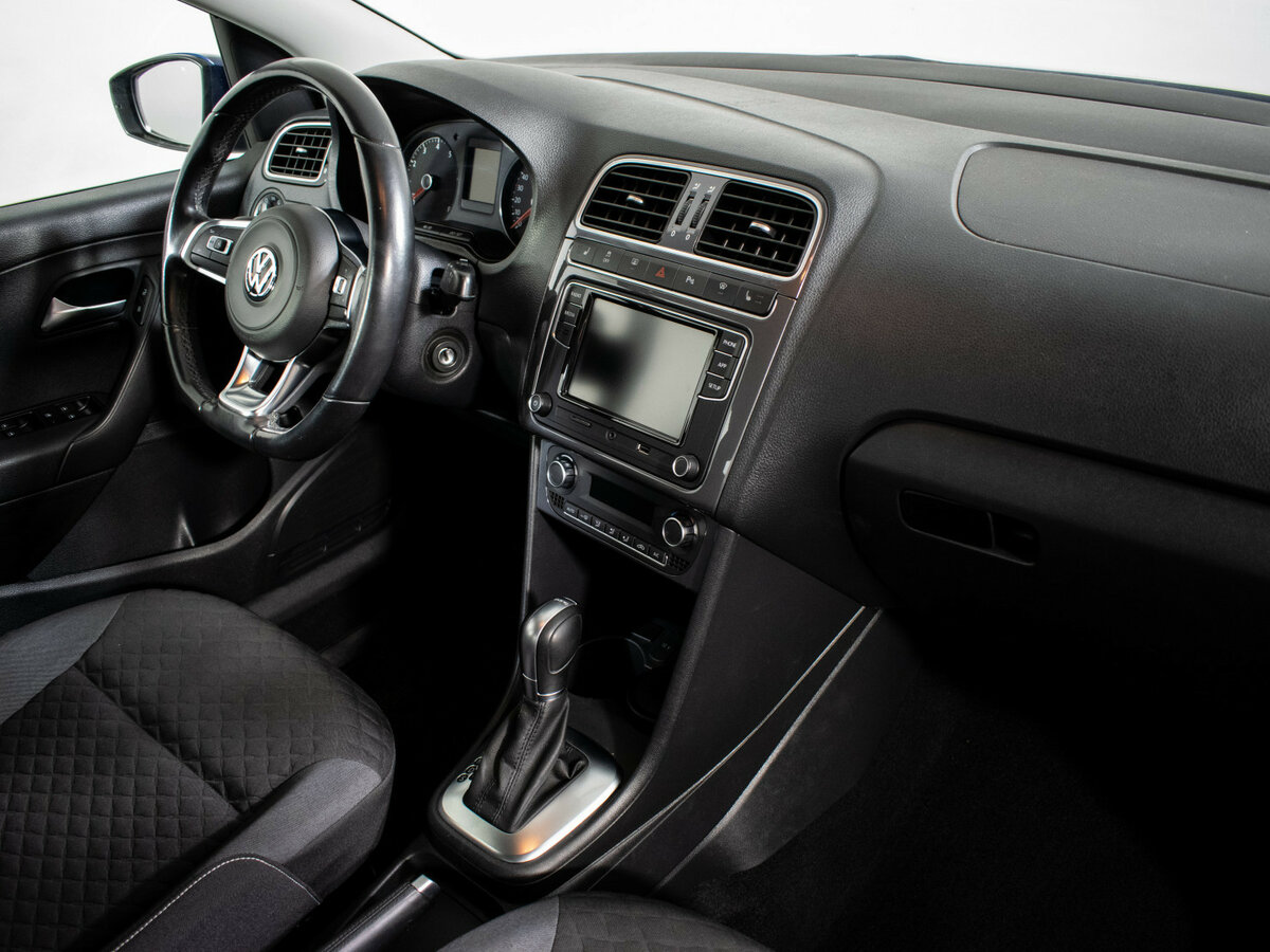 Volkswagen Polo б/у, 2018, Роботизированная. Фото: #9