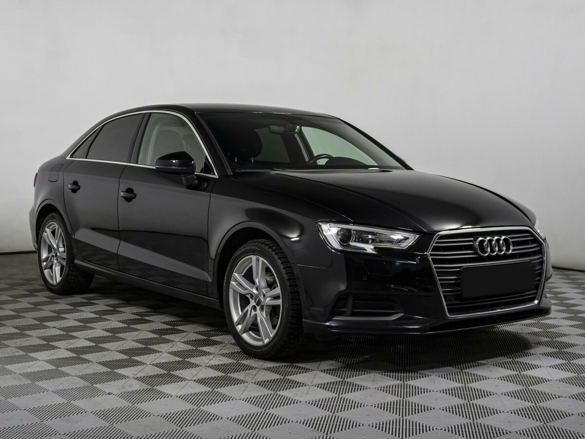 Ауди А3 б/у, 2017, Роботизированная. Фото: #2