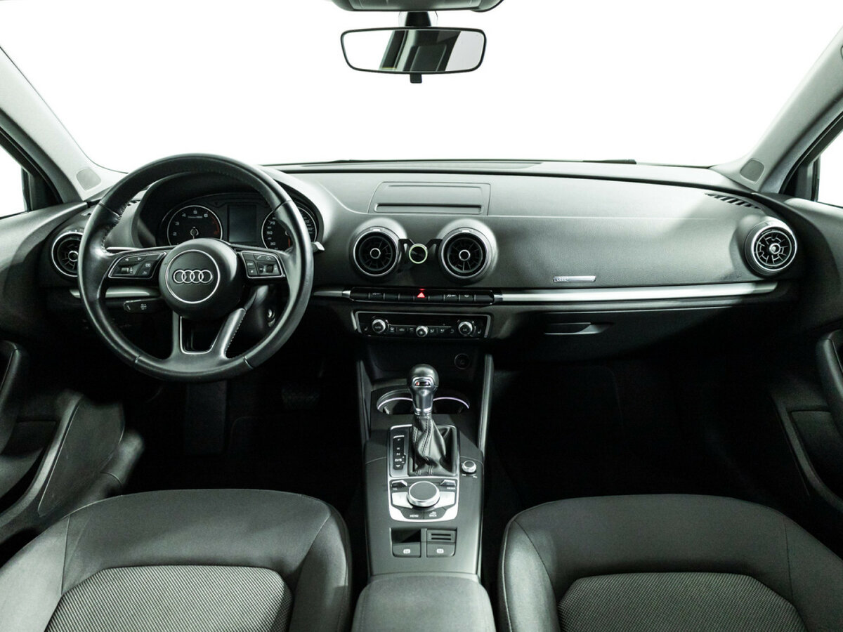 Ауди А3 б/у, 2018, Роботизированная. Фото: #12