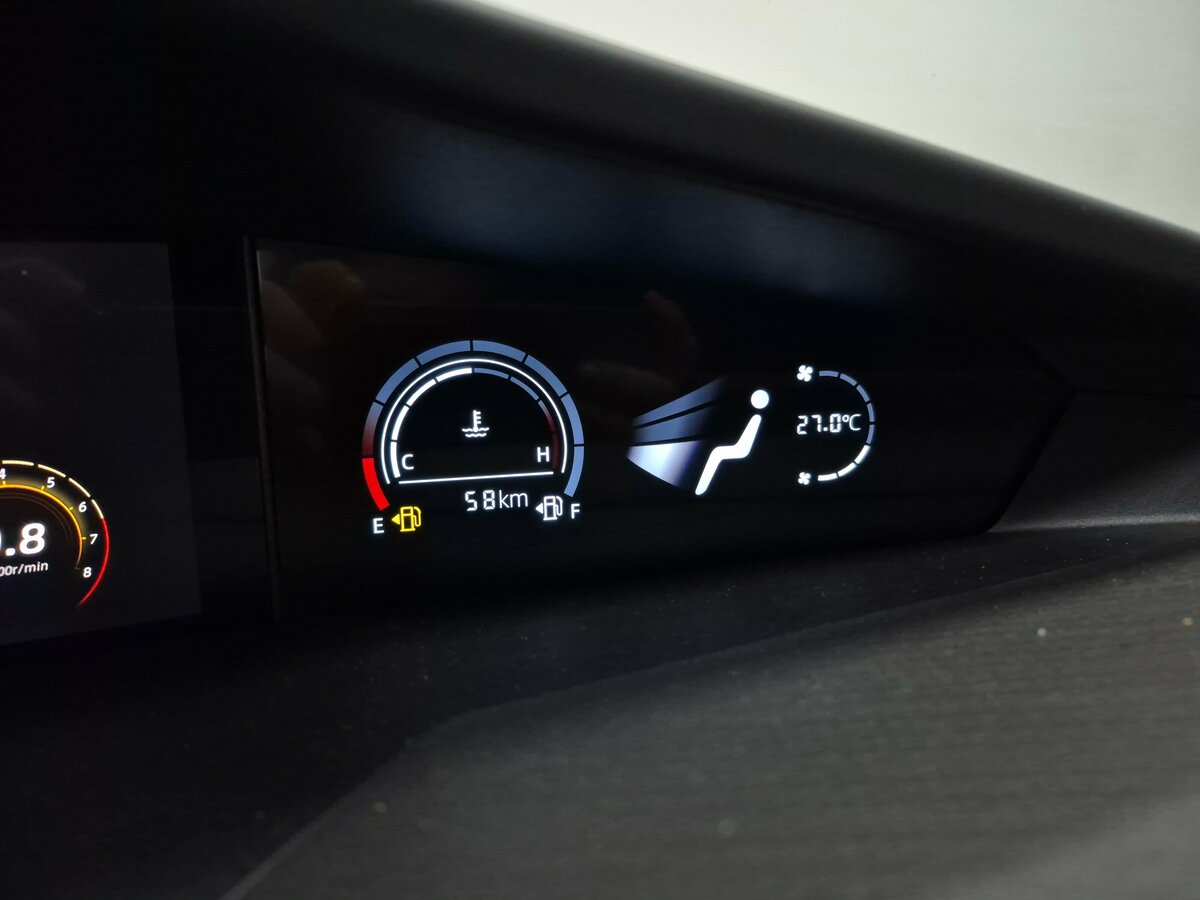 Changan UNI-V б/у, 2024, Роботизированная. Фото: #18