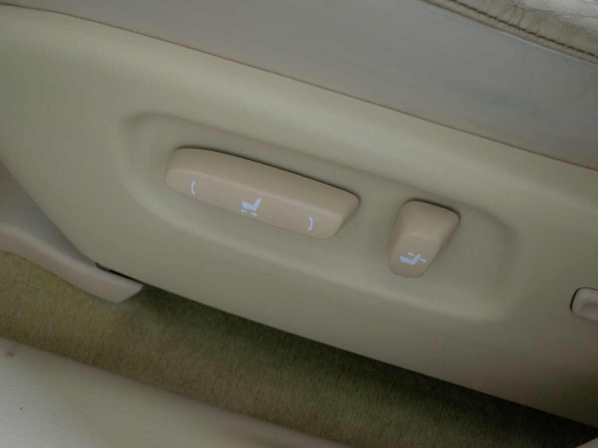 Лексус Р-Икс б/у, 2015, Автоматическая. Фото: #16