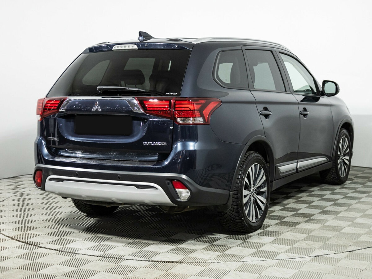 Mitsubishi Outlander б/у, 2019, Вариатор. Фото: #4