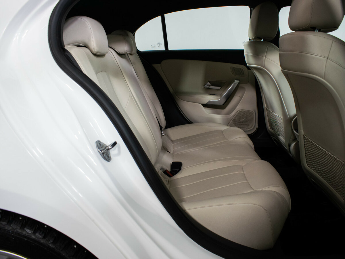 Mercedes-Benz A-Класс б/у, 2018, Роботизированная. Фото: #6