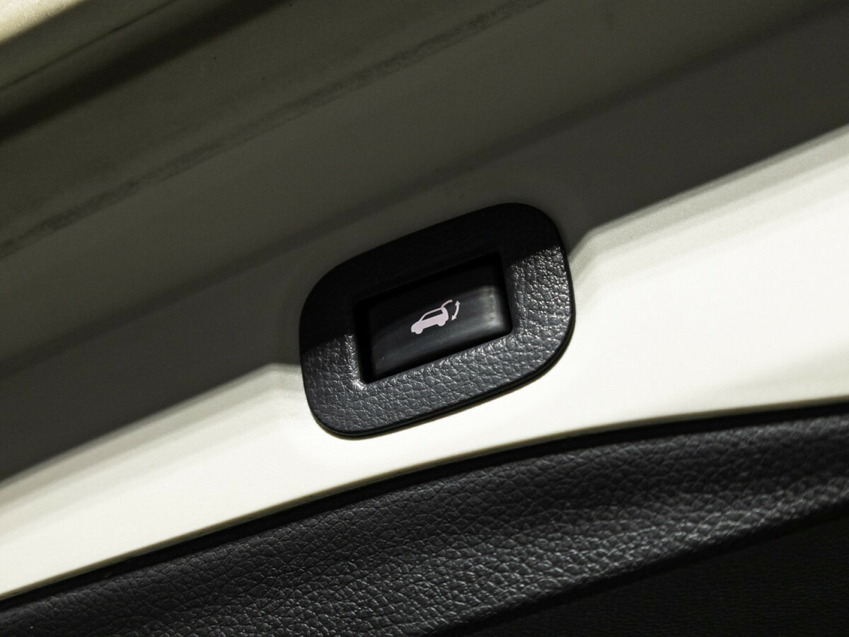 Ниссан Икс-Трейл б/у, 2019, Механическая. Фото: #14