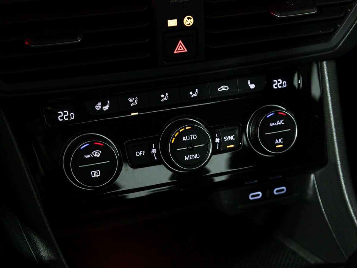 Volkswagen Jetta б/у, 2020, Автоматическая. Фото: #15